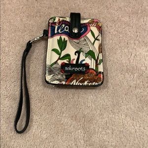 💥Sakroots wristlet/phone holder